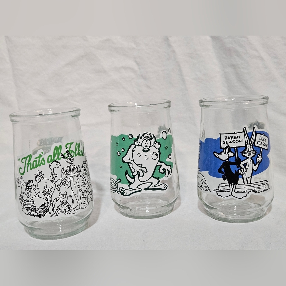Vintage 1994 Welch's Looney Tunes collectable Jars